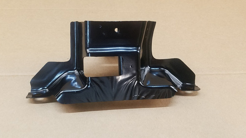 Load image into Gallery viewer, ⭐⭐ FOR 2014-2022 INFINITI Q50 RADIATOR CORE SUPPORT CENTER BRACKET ⭐⭐
