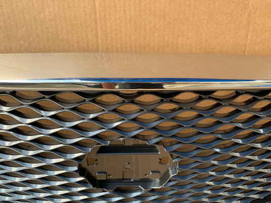 FOR 2015 - 2019 INFINITI Q70 Q70L FRONT BUMPER UPPER GRILLE W/ CAMERA OPTION