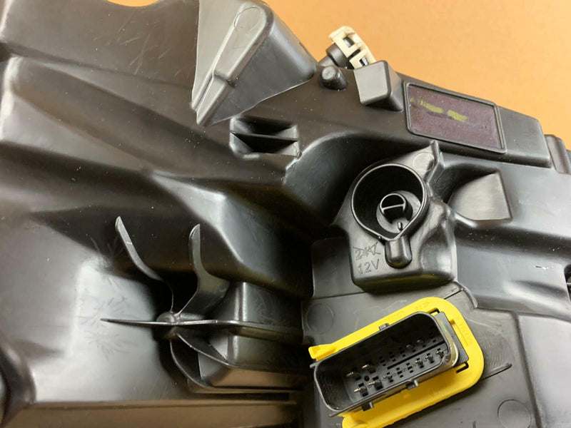 Load image into Gallery viewer, ⭐⭐FOR 19-22 INFINITI QX50 LEFT DRIVER SIDE HEADLIGHT HEADLAMP LED W/O ADAPTIVE⭐⭐
