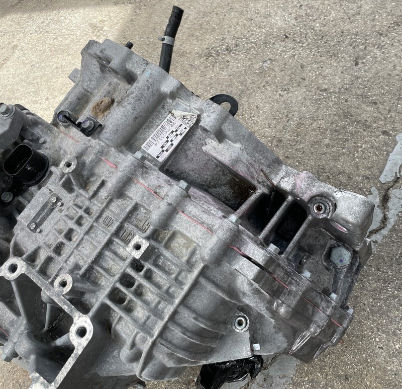 Load image into Gallery viewer, HYUNDAI SANTA FE AWD AUTO TRANSMISSION ASSY 21-23 52K MILES 2.5L # NB1-TRU464
