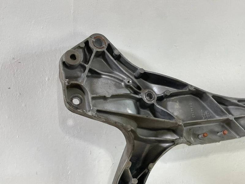 Load image into Gallery viewer, FRONT ENGINE SUB FRAME CROSSMEMBER CRADLE 14-22 INFINITI Q50 17-21 Q60 RWD 90483
