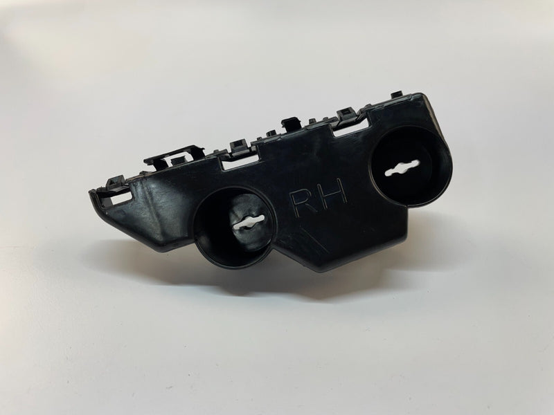 Load image into Gallery viewer, Bumper Retainer Mount Bracket Front Left &amp; Right Side For Nissan Altima 13 - 15
