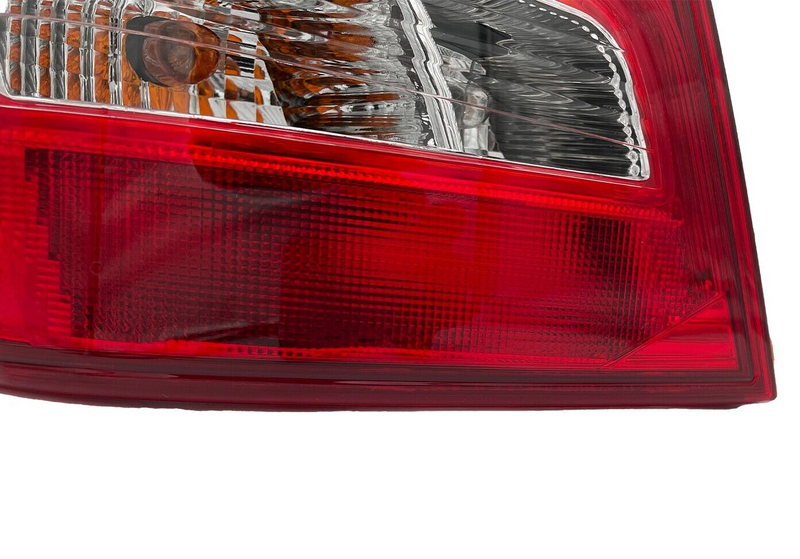 Load image into Gallery viewer, ⭐⭐ FOR 2016 - 2019 NISSAN SENTRA REAR LEFT DRIVER SIDE OUTER TAIL LIGHT LAMP ⭐⭐
