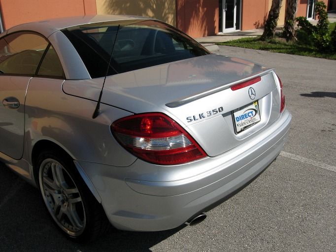 Load image into Gallery viewer, 2005-2011 Mercedes SLK AMG Style Rear Lip Spoiler
