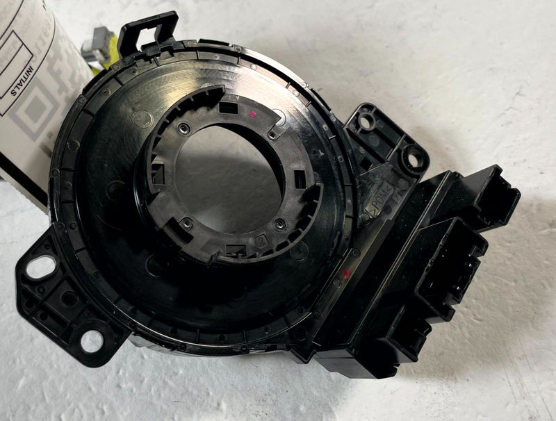 Load image into Gallery viewer, 2023 - 2025 HONDA ACCORD FRONT LEFT STEERING WHEEL COLUMN CLOCK SPRING # 116819
