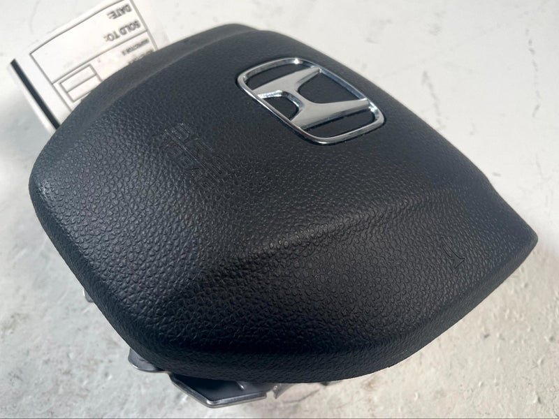 Load image into Gallery viewer, 2019-2025 HONDA PASSPORT FRONT LEFT DRIVER STEERING WHEEL AIRBAG AIR BAG #116215
