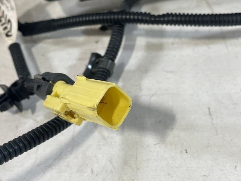 Load image into Gallery viewer, 2021 - 2023 HYUNDAI ELANTRA FRONT LEFT DRIVER SIDE SEAT AIR BAG # 93694
