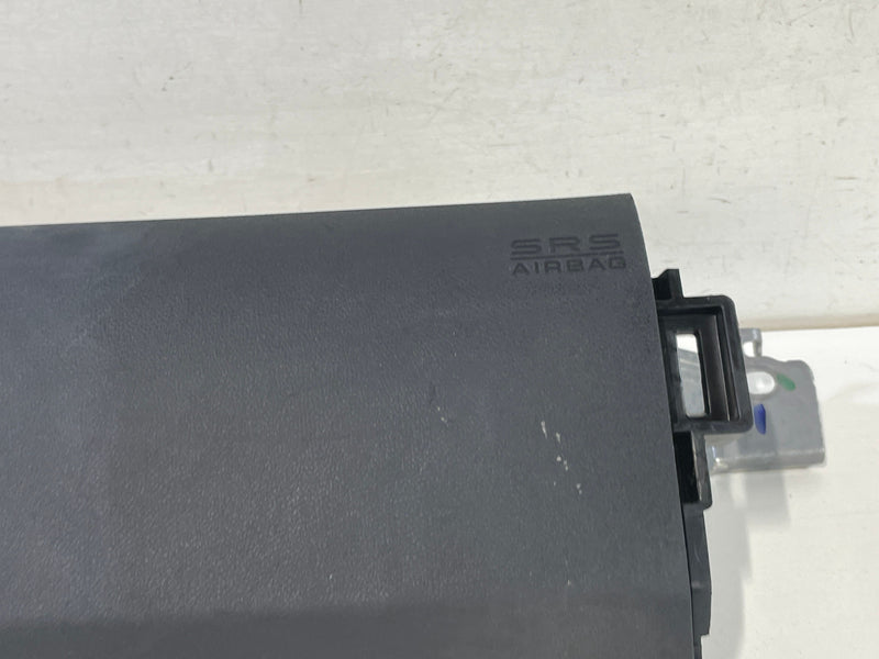 Load image into Gallery viewer, 2023 - 2024 HONDA HR-V FRONT LEFT DRIVER SIDE KNEE AIRBAG AIR BAG # 101721

