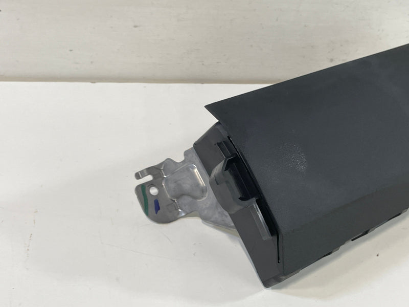 Load image into Gallery viewer, 2023 - 2024 HONDA HR-V FRONT LEFT DRIVER SIDE KNEE AIRBAG AIR BAG # 101721

