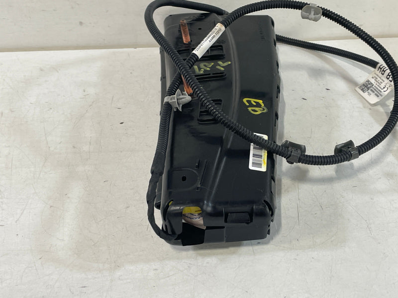 Load image into Gallery viewer, 2021 - 2023 HYUNDAI ELANTRA FRONT RIGHT PASSENGER SIDE SEAT AIR BAG # 93699
