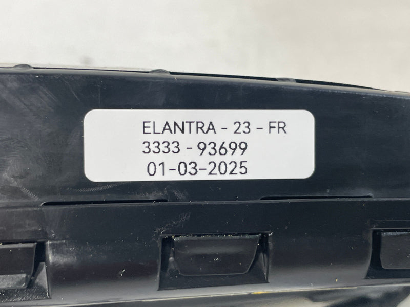 Load image into Gallery viewer, 2021 - 2023 HYUNDAI ELANTRA FRONT RIGHT PASSENGER SIDE SEAT AIR BAG # 93699
