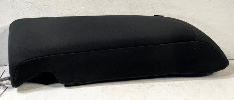 Load image into Gallery viewer, 2021 - 2024 KIA K5 REAR RIGHT PASSENGER SIDE SEAT BOLSTER AIRBGAG # 110708
