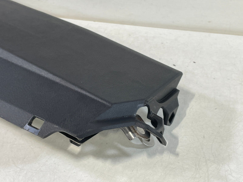 Load image into Gallery viewer, 2015-2017 TOYOTA CAMRY FRONT RIGHT PASSENGER SIDE KNEE AIRBAG AIR BAG # 95214
