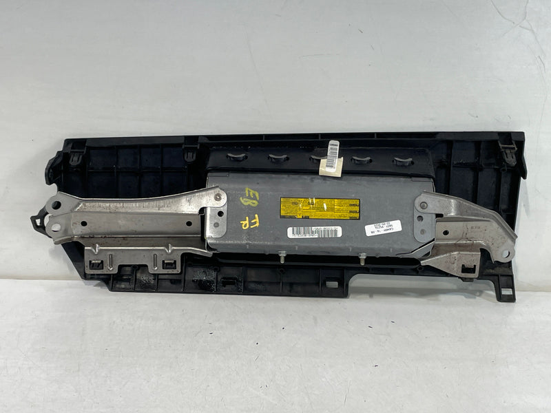 Load image into Gallery viewer, 2015-2017 TOYOTA CAMRY FRONT RIGHT PASSENGER SIDE KNEE AIRBAG AIR BAG # 95214
