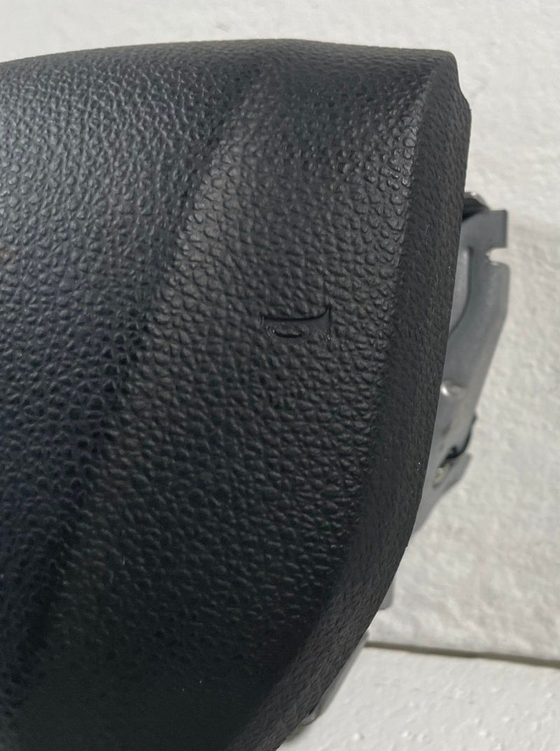 Load image into Gallery viewer, 2019-2025 HONDA PASSPORT FRONT LEFT SIDE STEERING WHEEL AIRBAG AIR BAG # 113373
