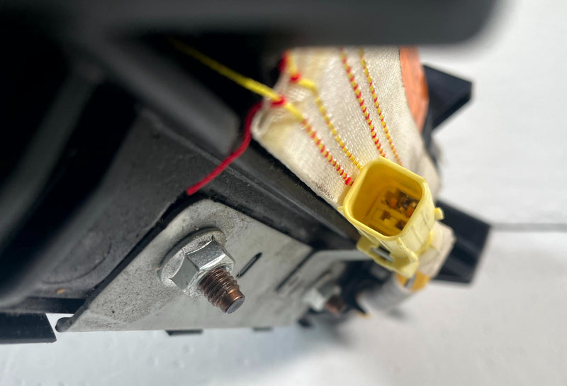 Load image into Gallery viewer, 2020 - 2025 KIA TELLURIDE FRONT LEFT DRIVER SIDE LOWER DASH KNEE AIR BAG #116291
