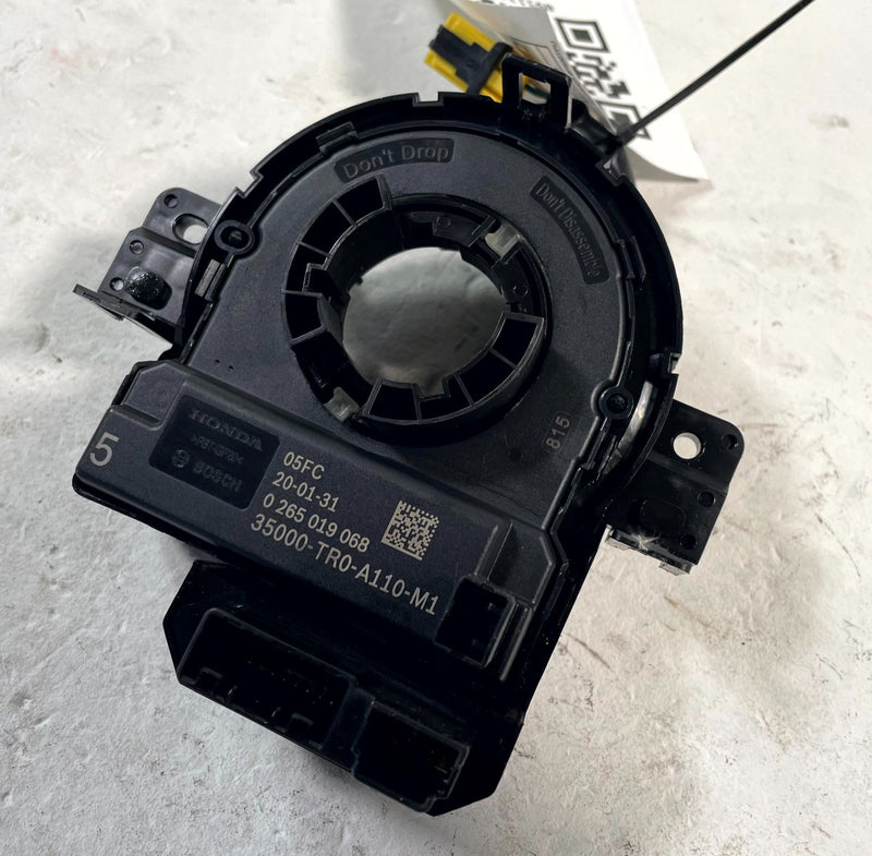 Load image into Gallery viewer, 2013-2022 ACURA ILX LEFT DRIVER STEERING WHEEL ANGLE SENSOR CLOCK SPRING #113609
