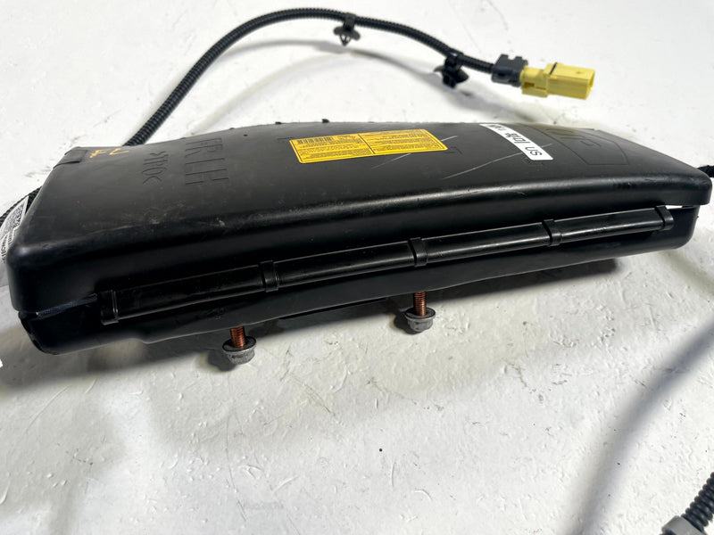Load image into Gallery viewer, 2022 - 2025 HYUNDAI TUCSON FRONT LEFT DRIVER SIDE SEAT AIRBAG AIR BAG # 115221
