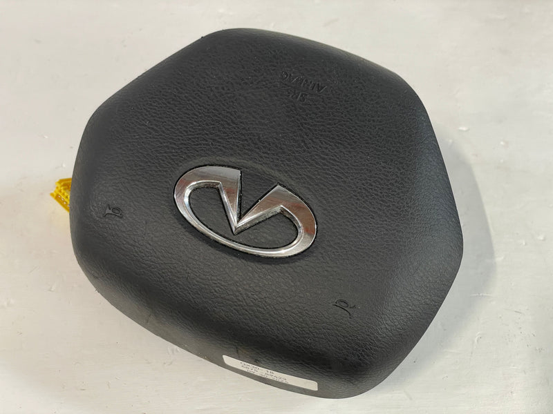 Load image into Gallery viewer, 2017-2019 INFINITI QX30 LEFT DRIVER SIDE STEERING WHEEL AIRBAG AIR BAG # 89423
