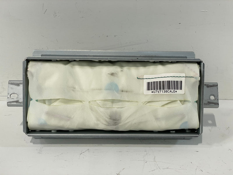 Load image into Gallery viewer, 13-19 INFINITI M37 M56 Q70 Q70L RIGHT PASSENGER SIDE DASH AIRBAG # 83194
