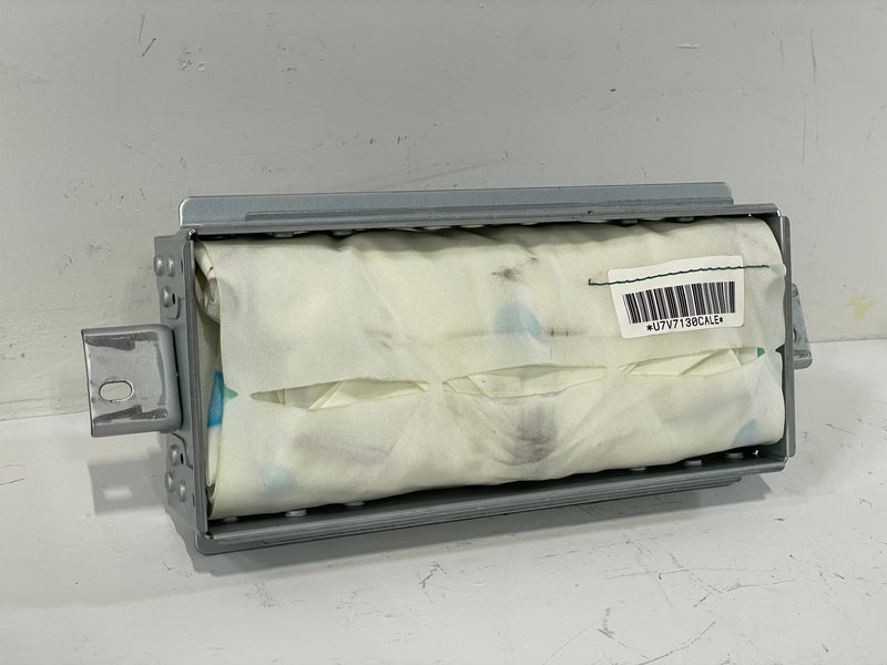 Load image into Gallery viewer, 13-19 INFINITI M37 M56 Q70 Q70L RIGHT PASSENGER SIDE DASH AIRBAG # 83194
