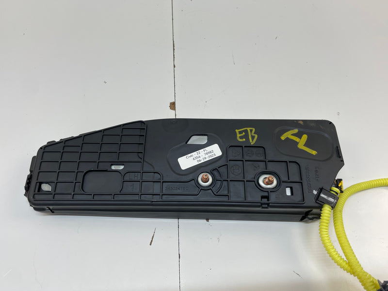 Load image into Gallery viewer, 2022-2025 HONDA CIVIC SEDAN FRONT LEFT DRIVER SIDE SEAT AIRBAG # 78982
