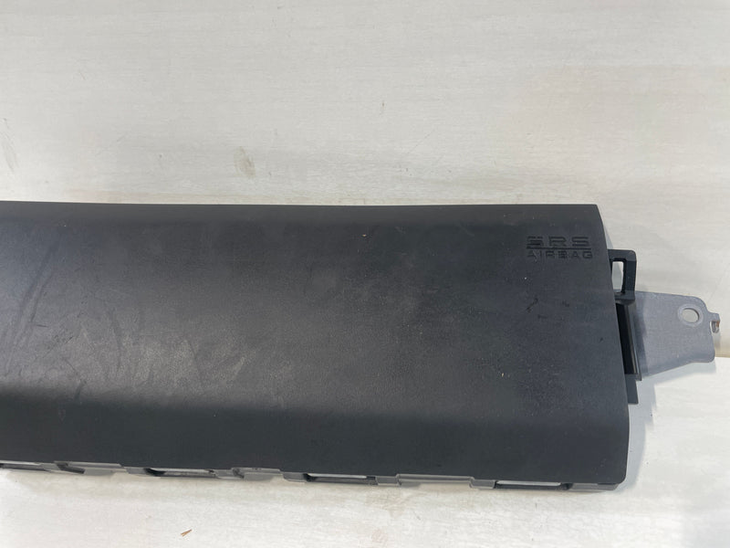 Load image into Gallery viewer, 2022 - 2024 HONDA CIVIC FRONT RIGHT PASSENGER SIDE KNEE AIRBAG AIR BAG # 90318
