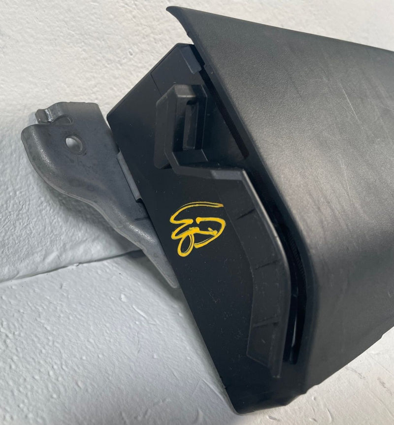 Load image into Gallery viewer, 2023 - 2025 HONDA ACCORD FRONT RIGHT PASSENGER SIDE KNEE AIR BAG AIRBAG # 116409
