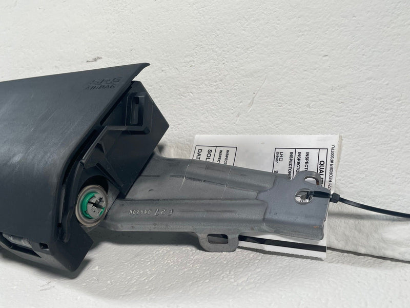 Load image into Gallery viewer, 2023 - 2025 HONDA ACCORD FRONT RIGHT PASSENGER SIDE KNEE AIR BAG AIRBAG # 116409
