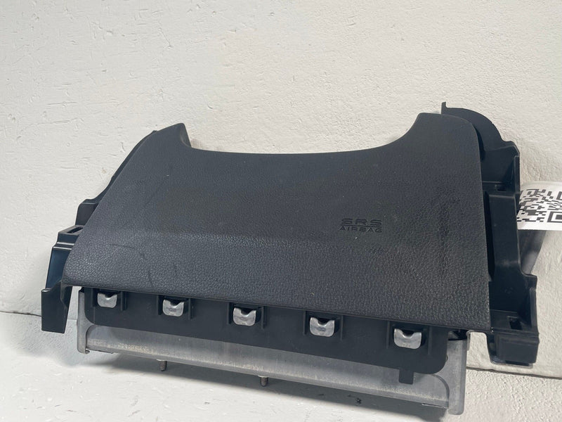 Load image into Gallery viewer, 2023-2025 HONDA ACCORD FRONT LEFT DRIVER SIDE DASH KNEE AIR BAG AIRBAG # 116369
