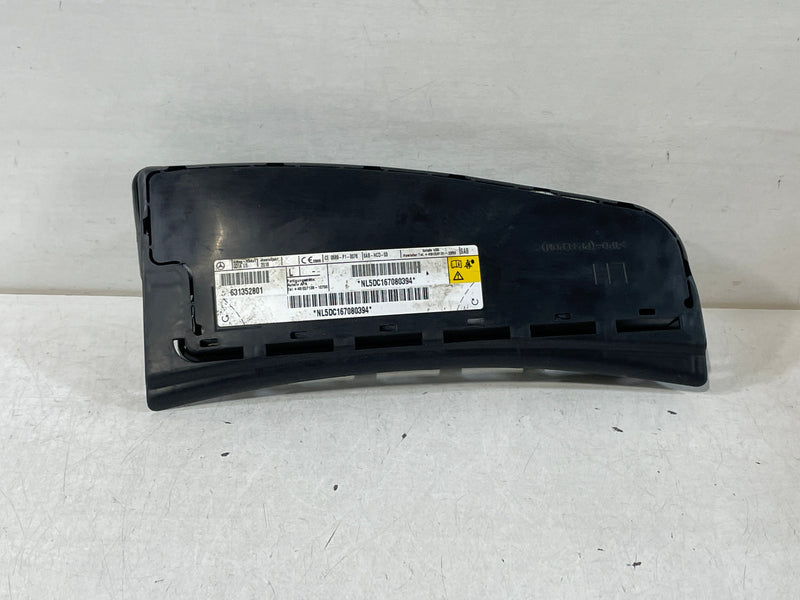Load image into Gallery viewer, 2017 - 2019 INFINITI QX30 FRONT LEFT DRIVER SIDE SEAT AIRBAG AIR BAG # 95257
