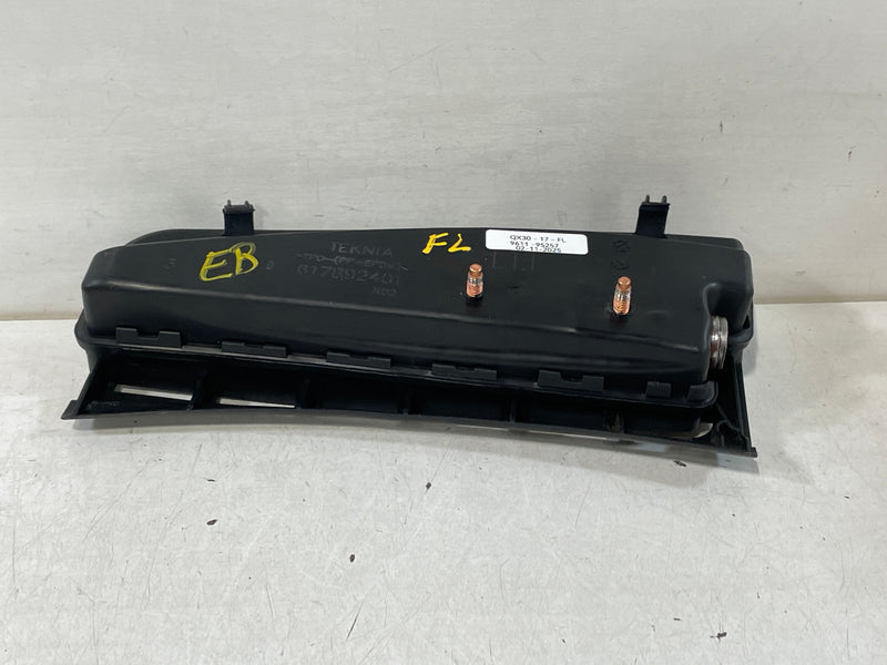 Load image into Gallery viewer, 2017 - 2019 INFINITI QX30 FRONT LEFT DRIVER SIDE SEAT AIRBAG AIR BAG # 95257
