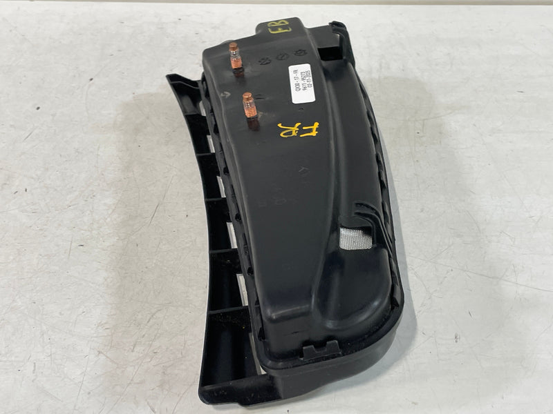 Load image into Gallery viewer, 2017 - 2019 INFINITI QX30 FRONT RIGHT PASSENGER SIDE SEAT AIRBAG AIR BAG # 95273
