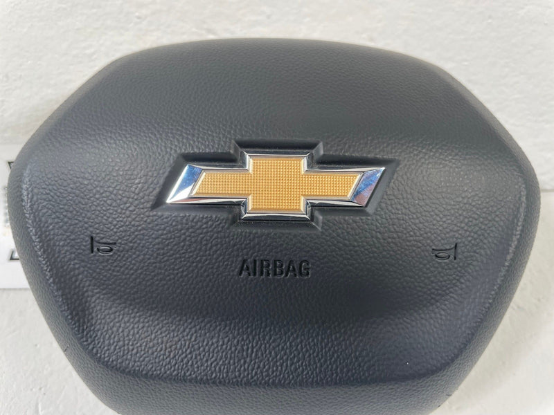 Load image into Gallery viewer, 2025-2026 CHEVROLET EQUINOX FRONT LEFT SIDE STEERING WHEEL AIR BAG 1.5L # 112433
