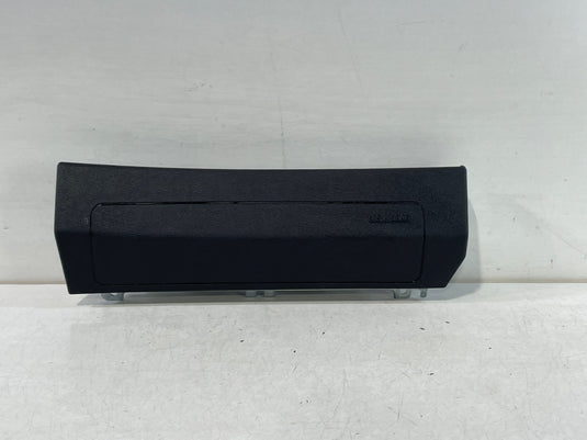 2017-2019 INFINITI QX30 FRONT RIGHT PASSENGER SIDE KNEE AIRBAG AIR BAG 