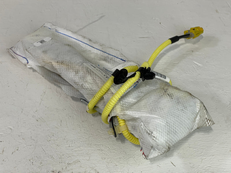 Load image into Gallery viewer, 2018 - 2021 HONDA ACCORD FRONT RIGHT PASSENGER SIDE SEAT AIRBAG # 88656
