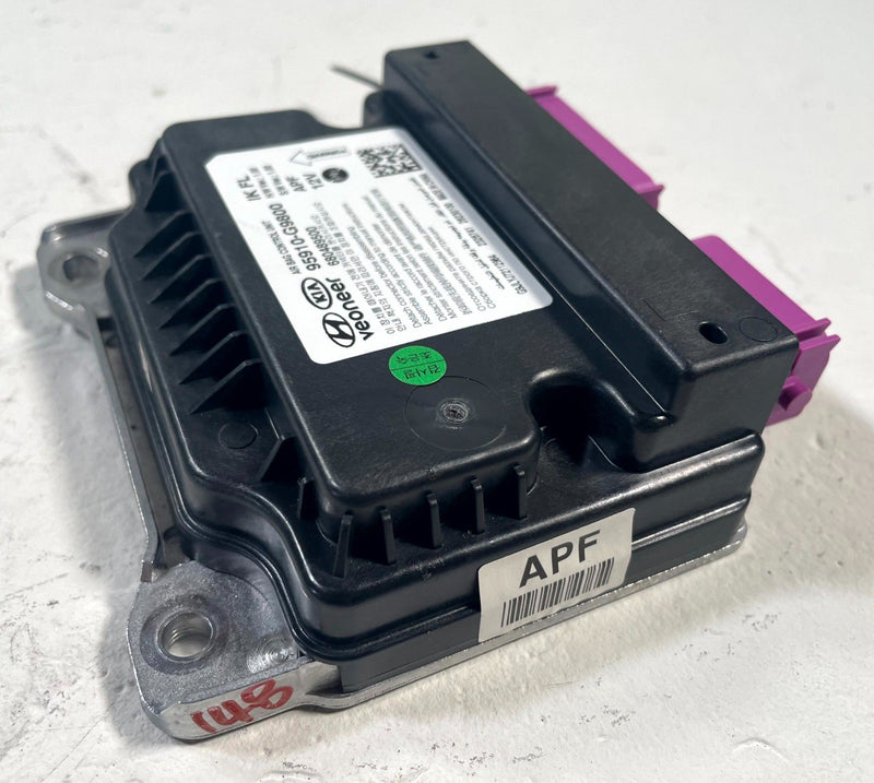 Load image into Gallery viewer, 2022 - 2023 GENESISI G70 RESTRAINT DIAGNOSTIC CONTROL MODULE UNIT # 113838
