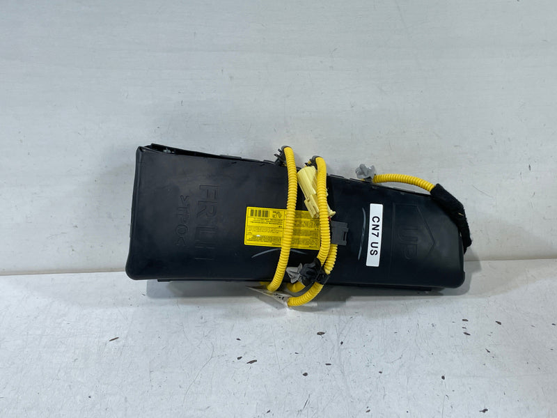 Load image into Gallery viewer, 2021 - 2023 HYUNDAI ELANTRA FRONT LEFT DRIVER SIDE SEAT AIR BAG # 99279
