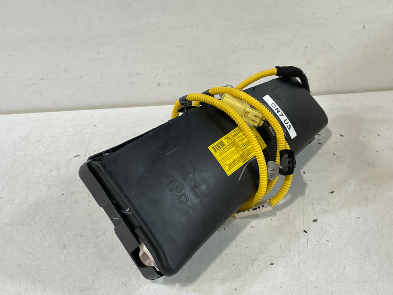 Load image into Gallery viewer, 2021 - 2023 HYUNDAI ELANTRA FRONT LEFT DRIVER SIDE SEAT AIR BAG # 99279
