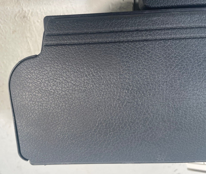 Load image into Gallery viewer, 2019 - 2026 GENESIS G70 FRONT LEFT SIDE LOWER KNEE AIRBAG AIR BAG # 113884
