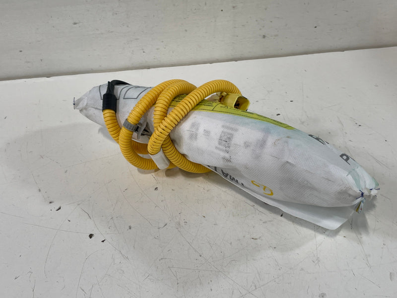 Load image into Gallery viewer, 2019-2023 HYUNDAI SANTA FE FRONT LEFT DRIVER SIDE SEAT AIRBAG AIR BAG # 102886
