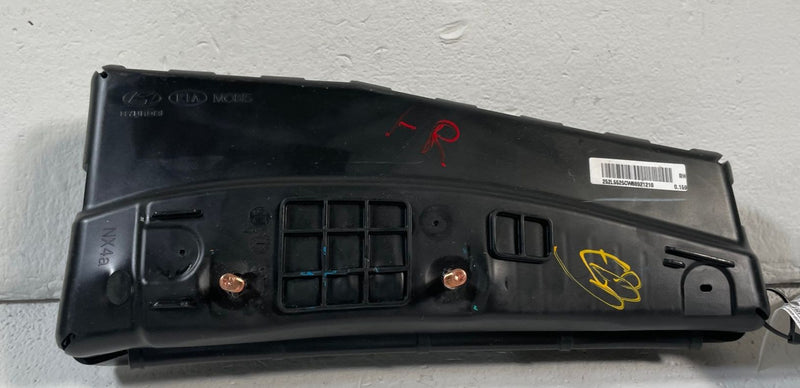 Load image into Gallery viewer, 2022-2026 HYUNDAI TUCSON FRONT RIGHT PASSENGER SIDE SEAT AIR BAG AIRBAG # 115535
