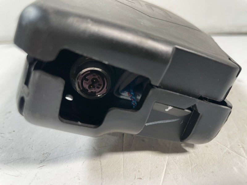 Load image into Gallery viewer, 2022 - 2026 HYUNDAI TUCSON FRONT LEFT DRIVER SIDE SEAT AIRBAG AIR BAG # 115540
