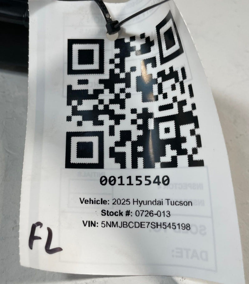 Load image into Gallery viewer, 2022 - 2026 HYUNDAI TUCSON FRONT LEFT DRIVER SIDE SEAT AIRBAG AIR BAG # 115540
