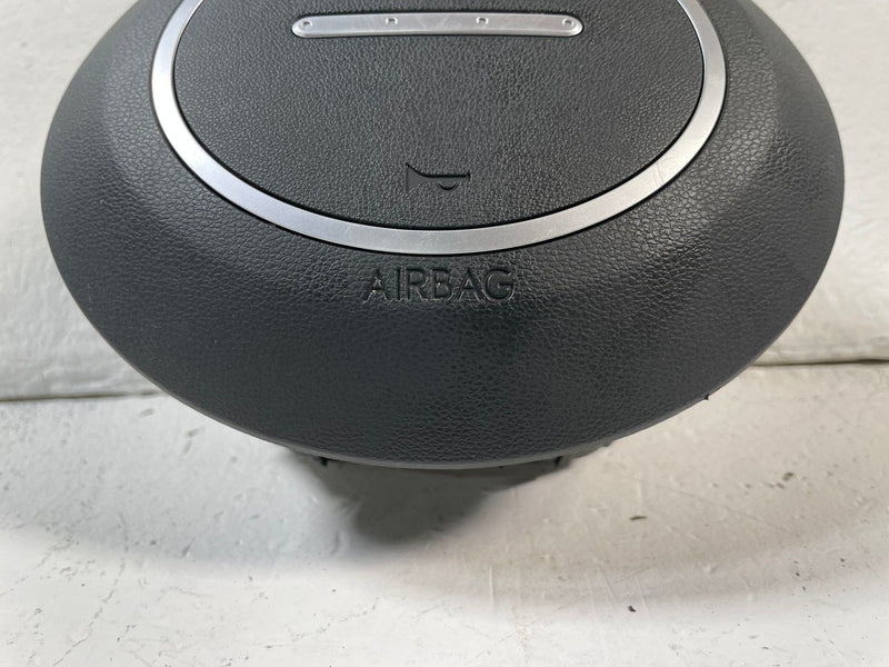 Load image into Gallery viewer, 2025 - 2026 HYUNDAI TUCSON FRONT LEFT SIDE STEERING WHEEL AIRBAG 2.5L # 115577
