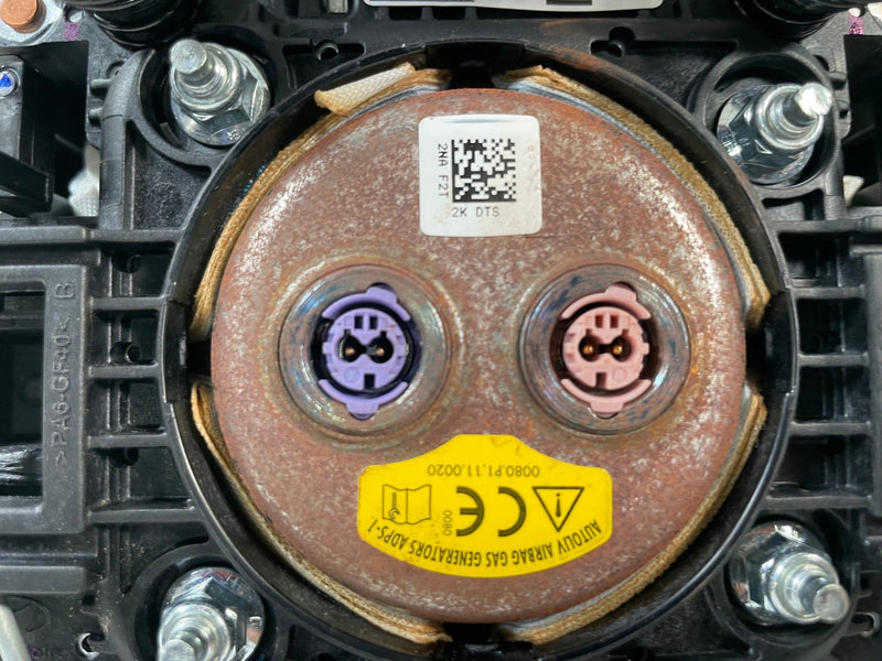 Load image into Gallery viewer, 2025 - 2026 HYUNDAI TUCSON FRONT LEFT SIDE STEERING WHEEL AIRBAG 2.5L # 115577

