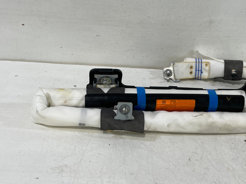 Load image into Gallery viewer, 2021-2023 HYUNDAI ELANTRA FRONT RIGHT SIDE CURTAIN ROOF AIR BAG 80420-AB000 # 99348
