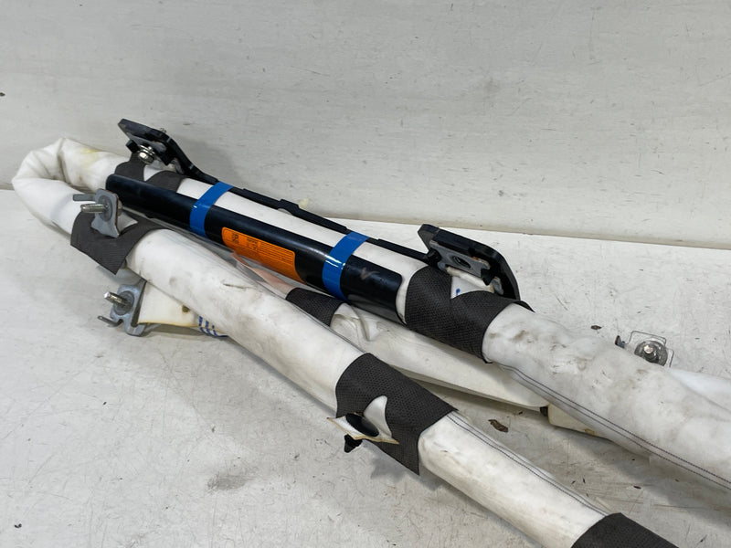 Load image into Gallery viewer, 2021-2023 HYUNDAI ELANTRA FRONT RIGHT SIDE CURTAIN ROOF AIR BAG 80420-AB000 # 99348
