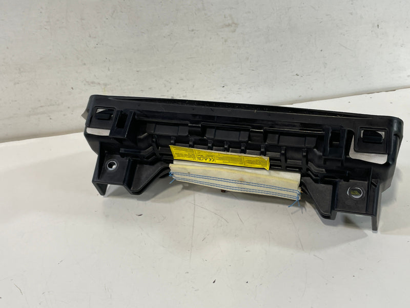 Load image into Gallery viewer, 2020-2023 HYUNDAI SONATA LEFT DRIVER SIDE KNEE AIR BAG AIRBAG # 102063
