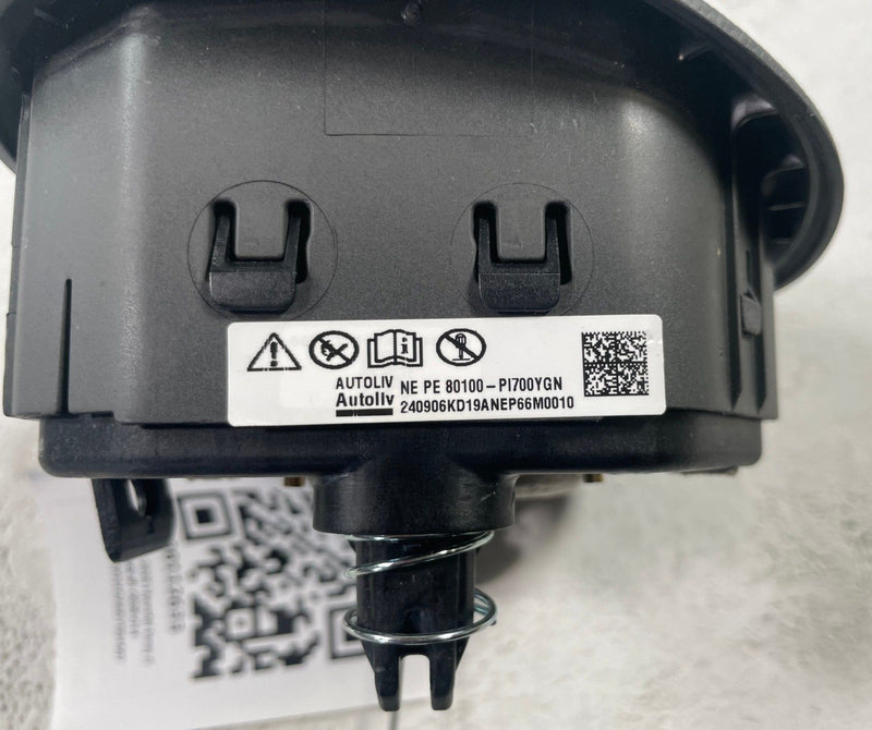 Load image into Gallery viewer, 2025-2026 HYUNDAI IONIQ 5 FRONT LEFT SIDE STEERING WHEEL AIRBAG AIR BAG # 112633
